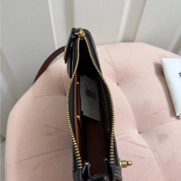 Coach Penn Shoulder Bag Black Patent - Picture 12 of 15